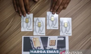 kenaikan-harga-emas-antam-180225-dr-03.jpg